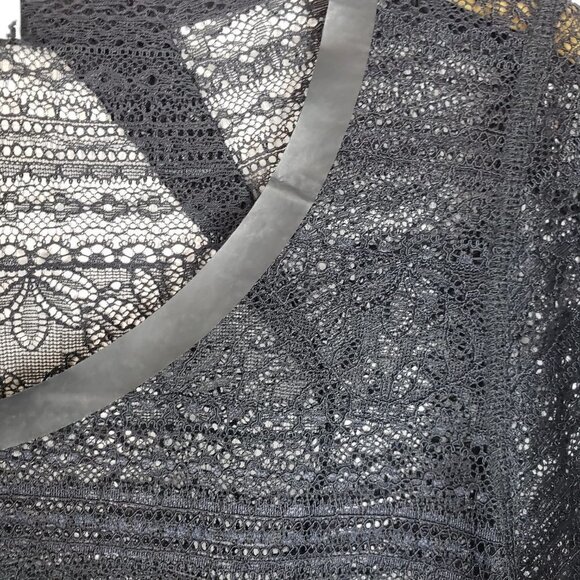 Byron Lars Beauty Mark Top Black Lace Mesh Short Sleeve Sheer Tee Shirt Size 4 - Picture 8 of 8